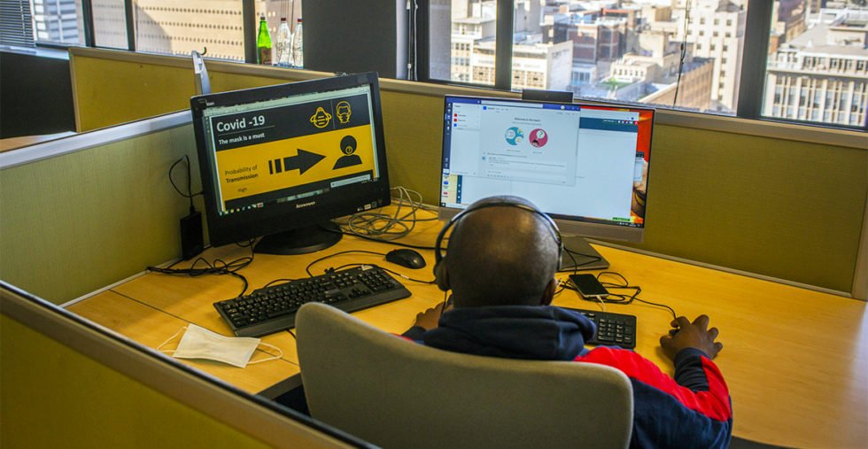 Maendeleo-Blog-Africas-digital-transformation_Feb2021-980x507