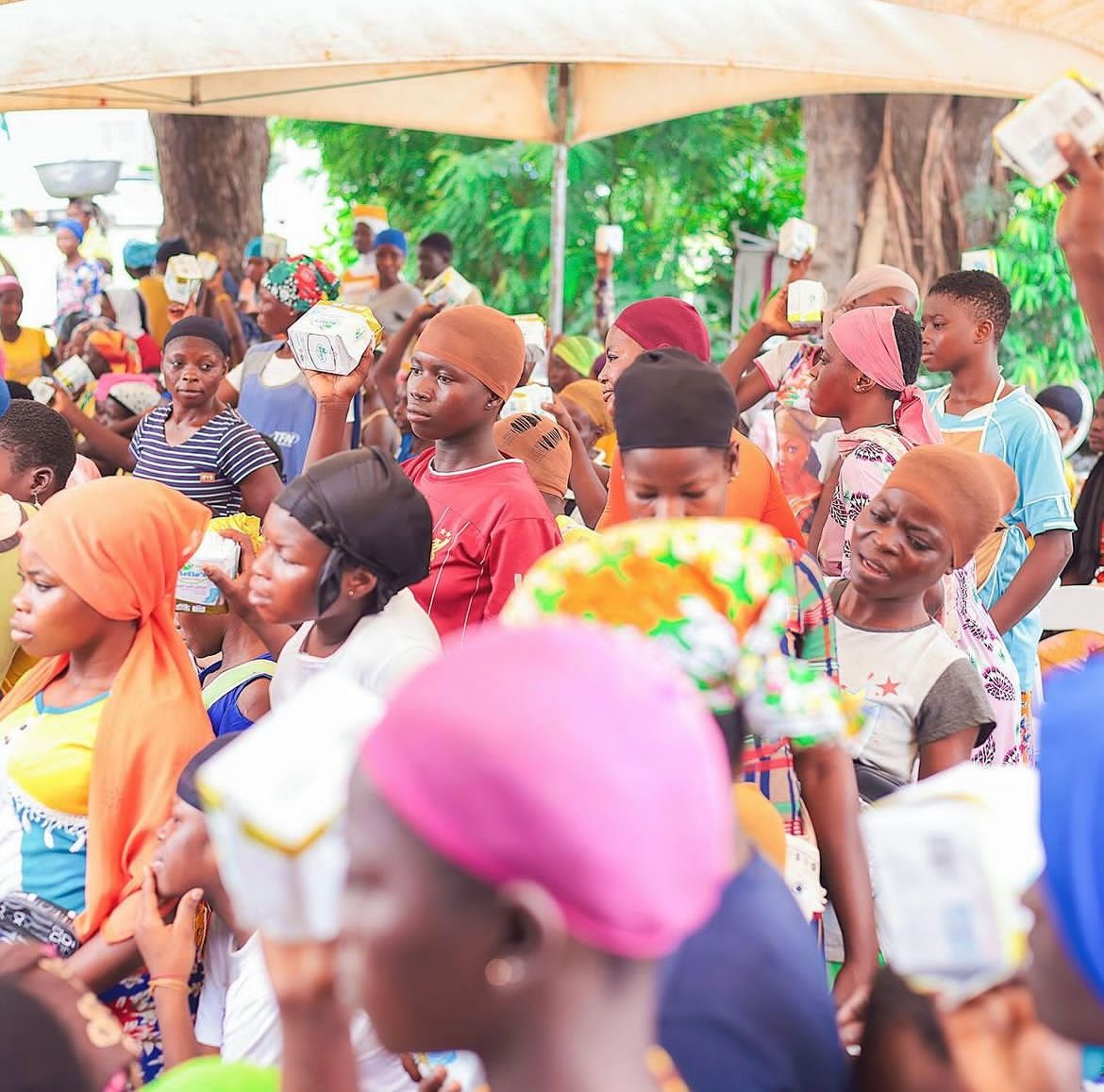 Accra Kayayes Benefit From Reflo Company Sanitary Pads Donation 4