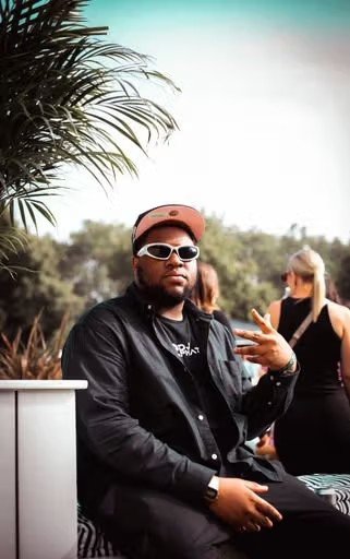 DJ 2Phat set to release new mix on BBC Radio and anticipated single 1