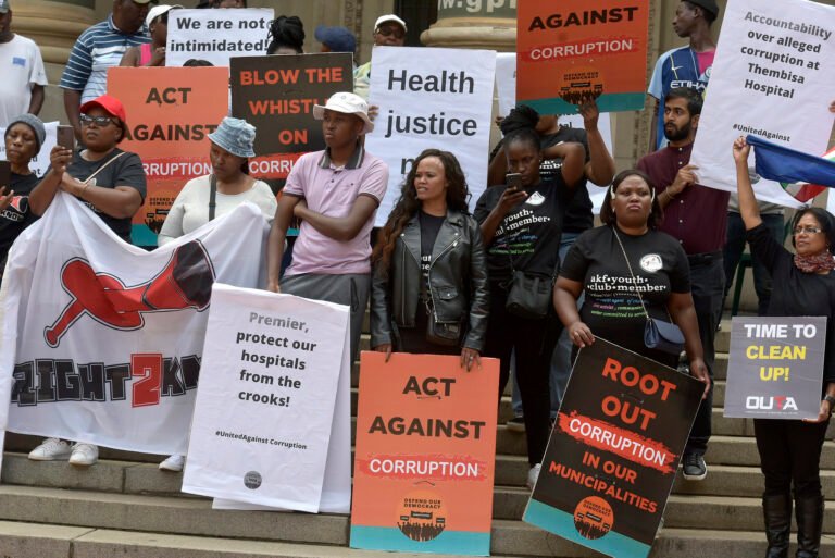 52548861569_09ecb135fc_k-768x513