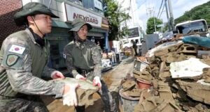 Floods and Landslides Kill 14 People In South Korea 1