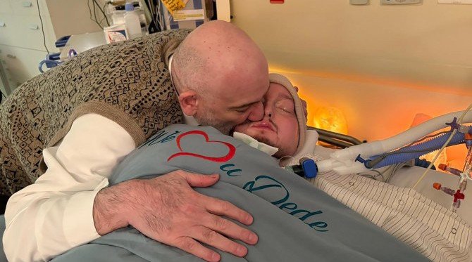 x-saudi-s-sleeping-prince-1011092078