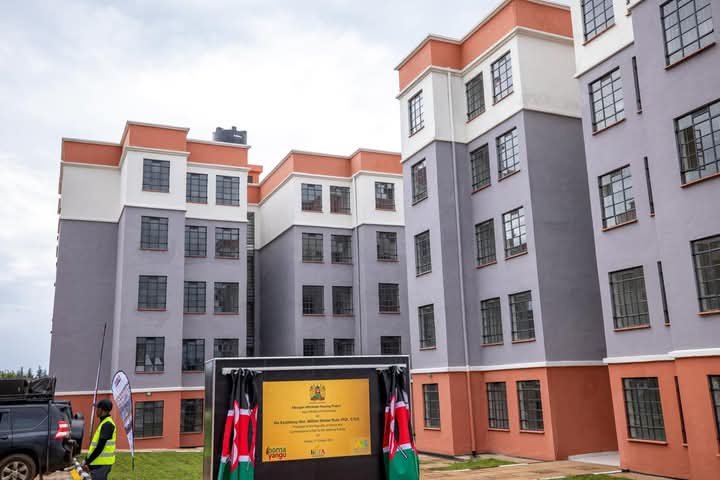 Kenya: President Ruto Hands Over Keys to Elburgon Affordable Housing Estate in Nakuru County 4