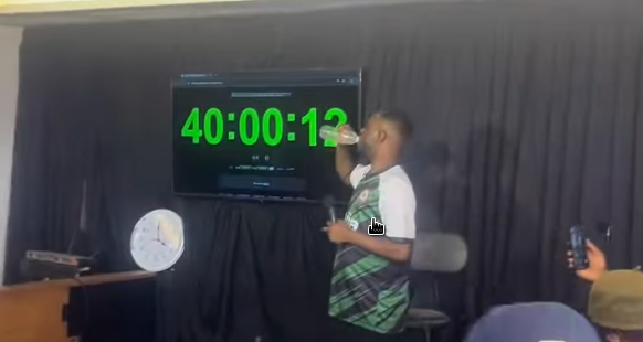 Screenshot from 2025-10-03 19-53-25