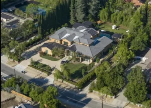 Nicki Minaj Faces Foreclosure on $20 Million Mansion Over Unpaid Lawsuit Debt 2