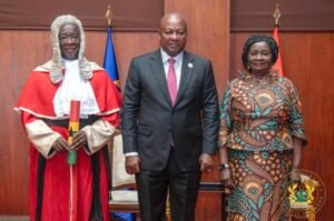 Justice Baffoe-Bonnie Assumes Office as Ghana’s 16th Chief Justice Following Presidential Swearing-In