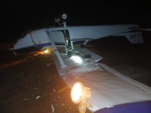 Plane Accident at Owerri Airport, NIGERIA: Cessna Aircraft Somersaults on Runway, Four Occupants Safe Plane Accident at Owerri Airport, NIGERIA: Cessna Aircraft Somersaults on Runway, Four Occupants Safe