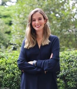 Former Ballerina Luana Lopes Lara Becomes World’s Youngest Self-Made Female Billionaire at 29 Former Ballerina Luana Lopes Lara Becomes World’s Youngest Self-Made Female Billionaire at 29