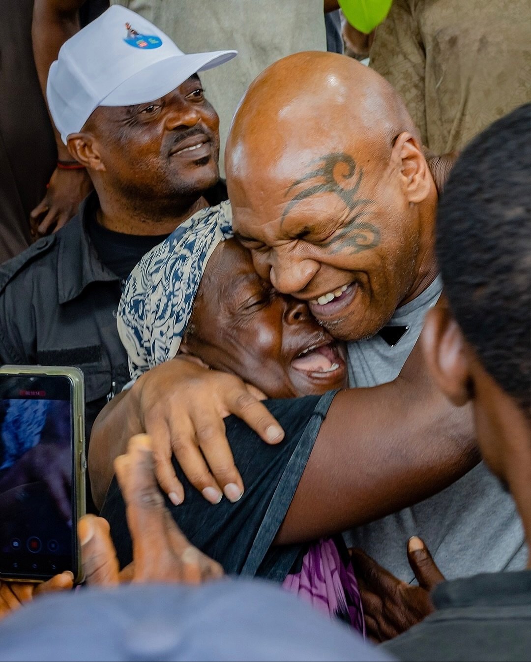 Mike Tyson Returns to Kinshasa to Honor African Roots and Boxing Legacy 5