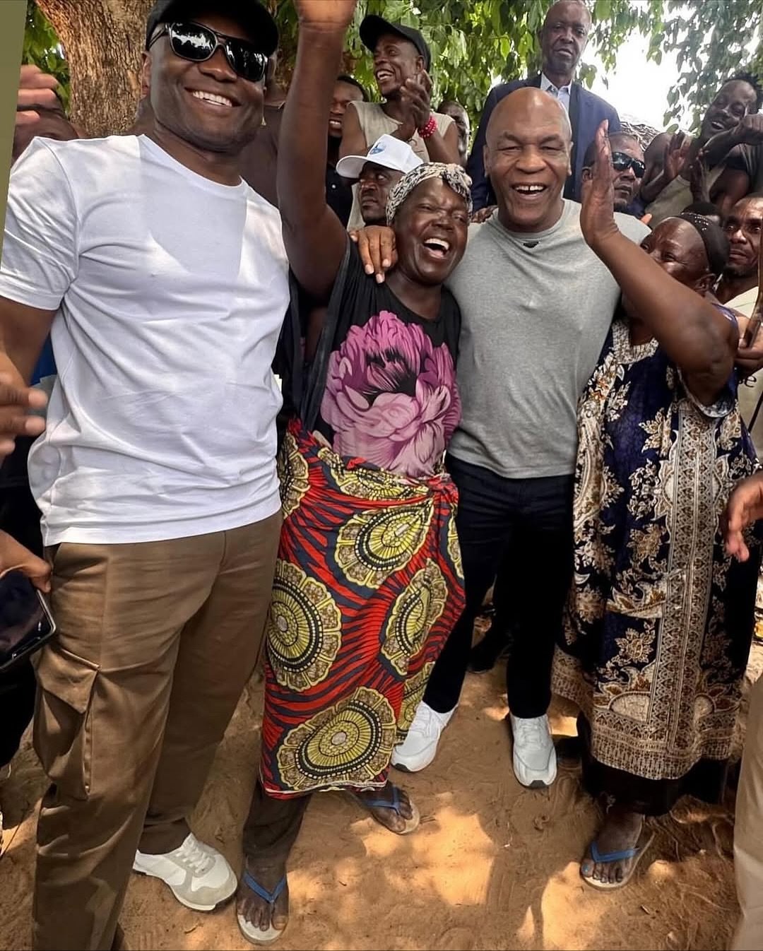 Mike Tyson Returns to Kinshasa to Honor African Roots and Boxing Legacy 3