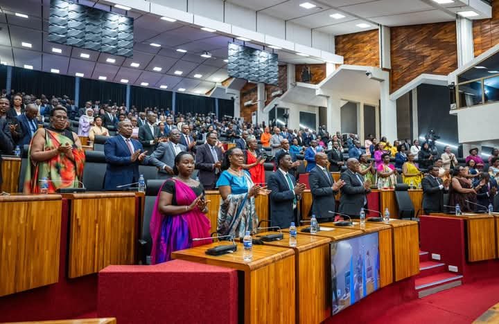 President Kagame Urges Swift Action and Accountability as New Senators Sworn In 1
