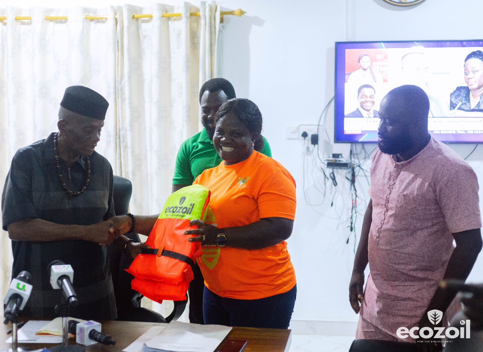 Ghana: Ecozoil Champions Safety on Volta Lake As It Donates Life Jackets 1