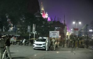 Kashmir Man Detained as Investigators Uncover Details Behind India’s Deadly Delhi Car Explosion