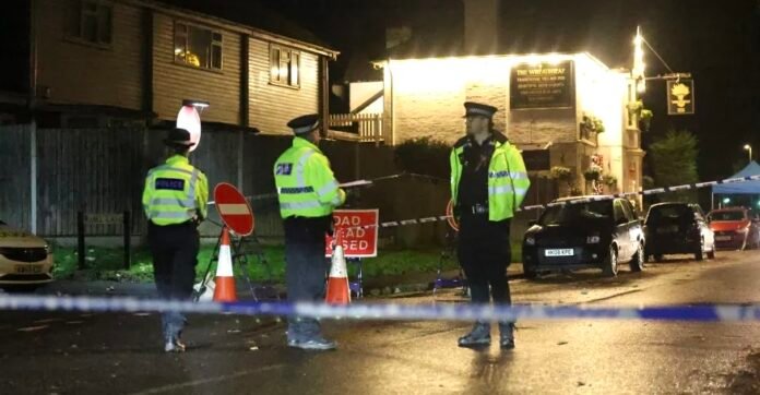 Man in His 20s Dies After Stabbing as Three Suspects Arrested in Surre,UK