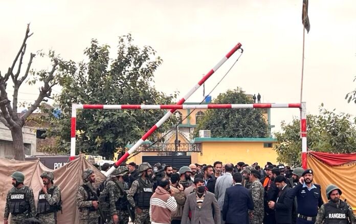 Suicide Bombing at Shi’ite Mosque in Islamabad Kills 31, Injures Nearly 170 During Friday Prayers Suicide Bombing at Shi’ite Mosque in Islamabad Kills 31, Injures Nearly 170 During Friday Prayers