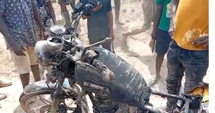 Ghana: Two Injured in Violent Clash Between Rival Chiefs’ Supporters Over Gravel Pit in Kpandai Ghana: Two Injured in Violent Clash Between Rival Chiefs’ Supporters Over Gravel Pit in Kpandai