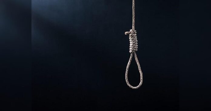 Nigeria: Father Found Dead After Attacking 12-Year-Old Daughter in Ise-Ekiti, Police Launch Investigation Nigeria: Father Found Dead After Attacking 12-Year-Old Daughter in Ise-Ekiti, Police Launch Investigation