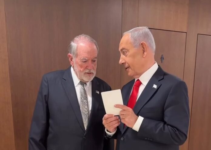 Ambassador Mike Huckabee (left) and Benjamin Netanyahu (right)