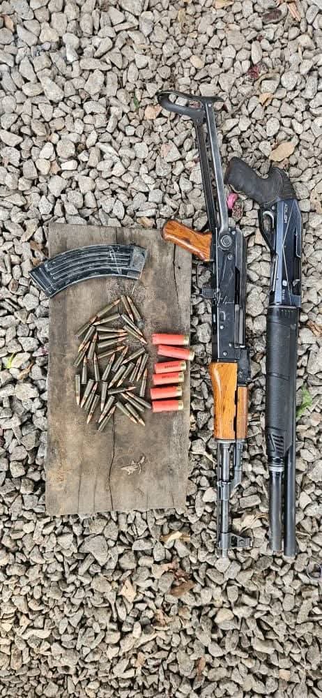 Some weapons retrieved from the robbery gang