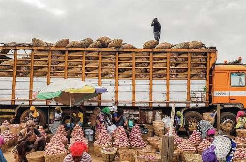 Nigerian onion traders