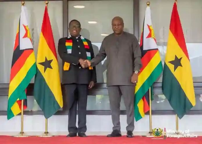 Emmerson Mnangagwa (left) and John Dramani Mahama (right)