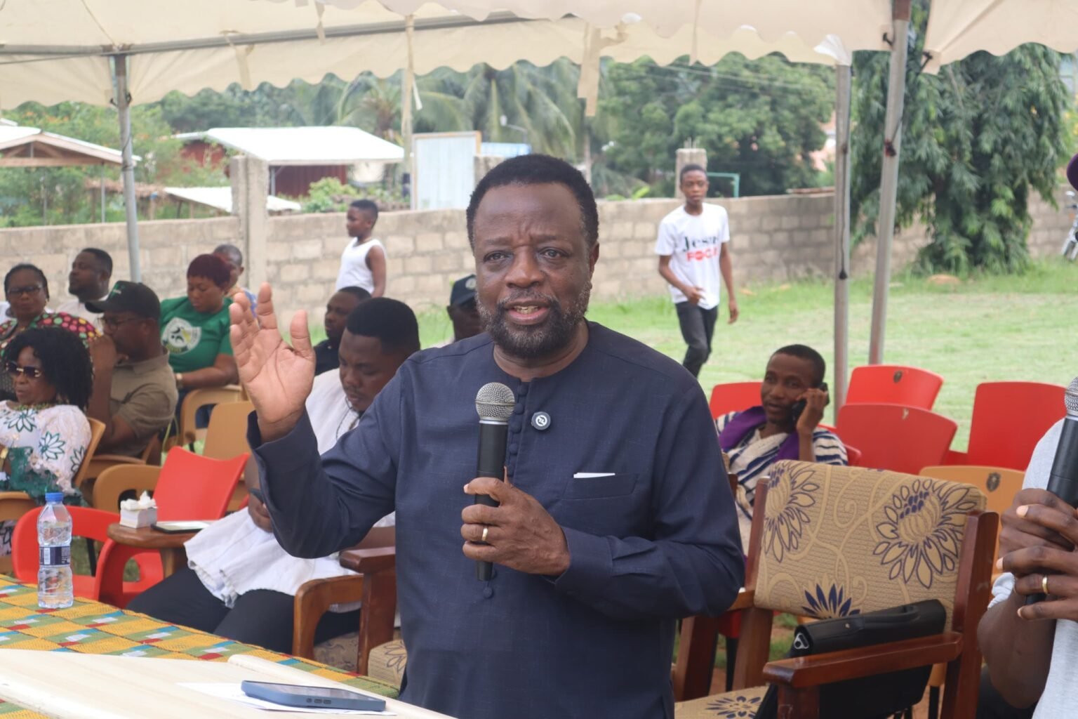 Ghana: Dr. John Kpikpi Supports Taviefe Youth with GHC5,000, Calls for ...