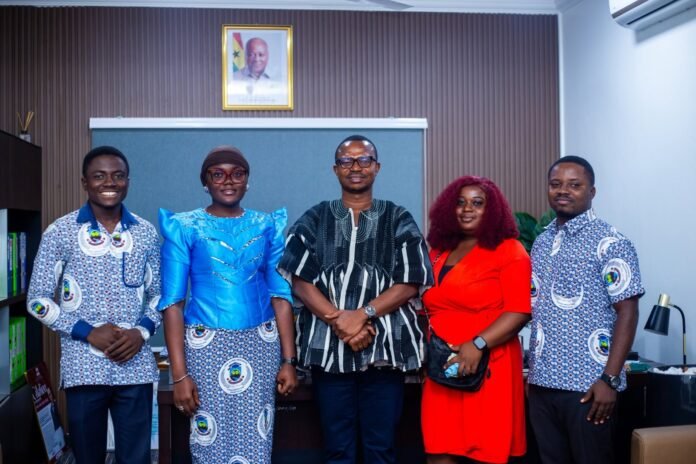 Members of UENR Alumni Association in a group photo with NEIP CEO Eric Adjei Members of UENR Alumni Association in a group photo with NEIP CEO Eric Adjei
